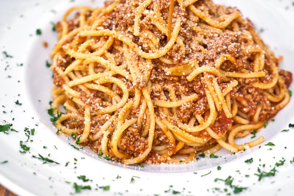 Slow Cooker Bolognese Love Food Not Cooking