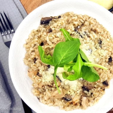 Instant Pot Chicken and Mushroom Risotto