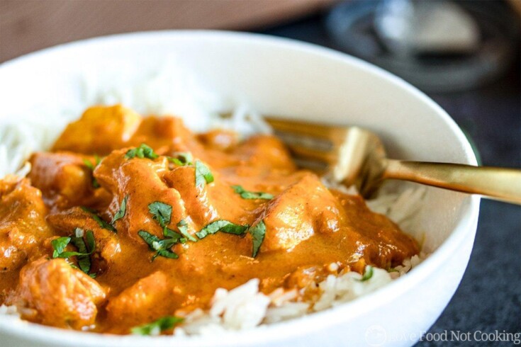 Easy butter chicken in a white bowl