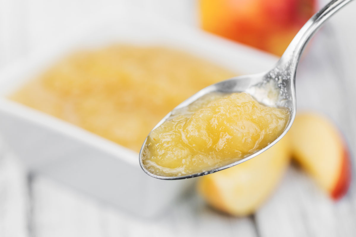 A spoonful of Instant Pot applesauce. 