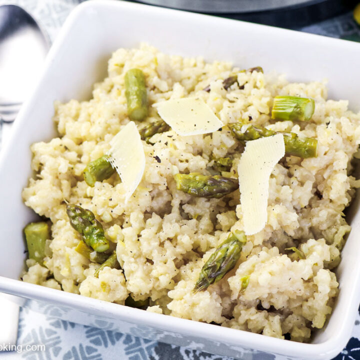 Instant Pot asparagus risotto in a white bowl.