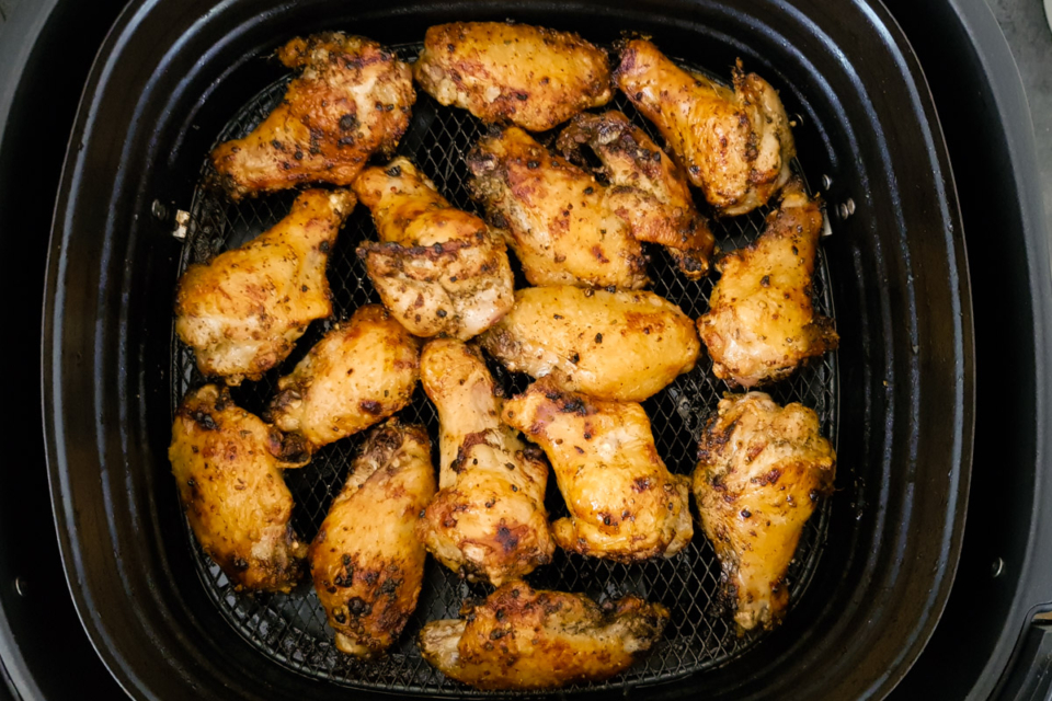 Air Fryer Chicken Wings (4 ways) Love Food Not Cooking