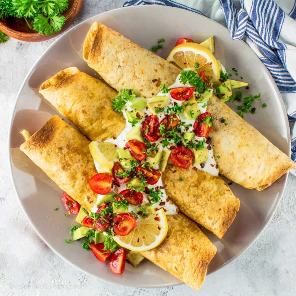 Kid-Friendly Air Fryer Lunch Recipe: Turkey & Cheese Roll-Ups - what moms  love
